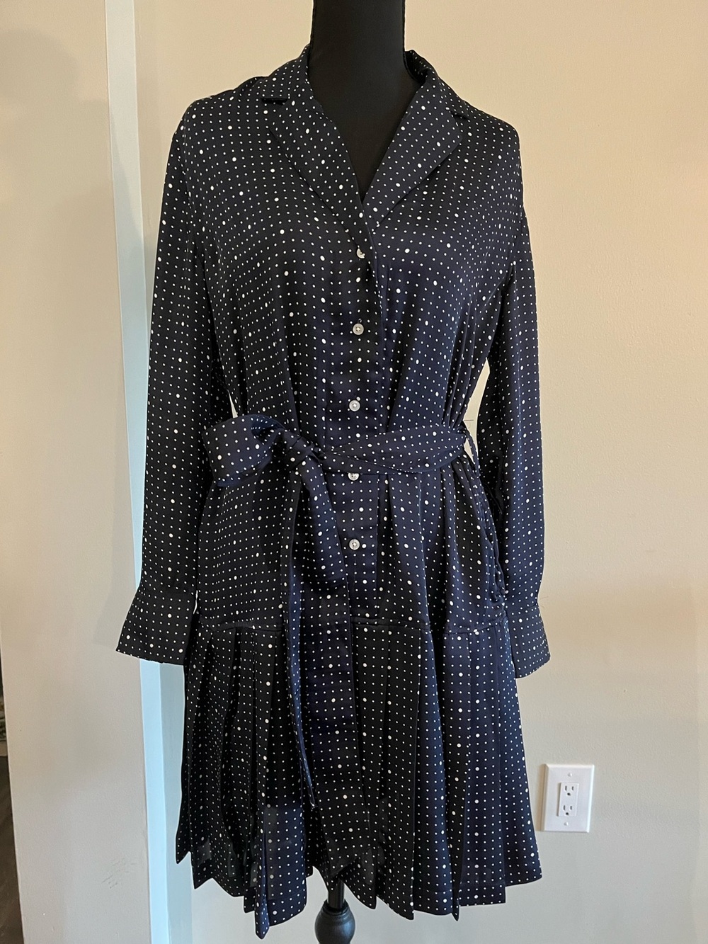 Free Assembly Navy Polka Dot Shirt Dress | Tie Waist | Pockets | Sz S EUC